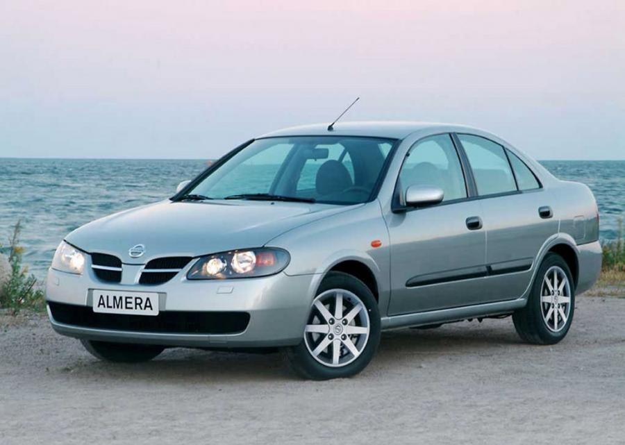 Nissan Almera Sedan '2003